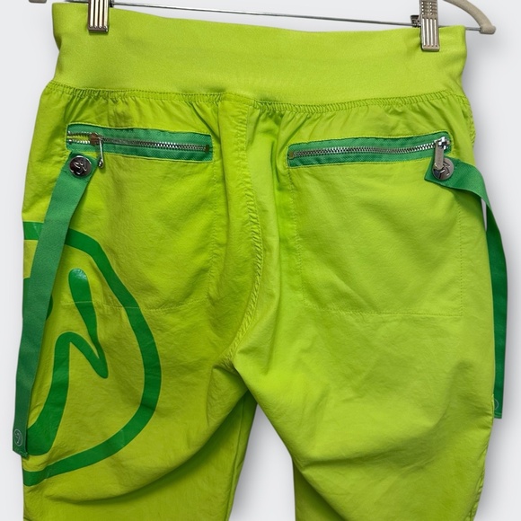 ZUMBA Y2K Neon Green Parachute Cargo Pants M Athleisure Utility Streetwear Dance - Picture 6 of 10